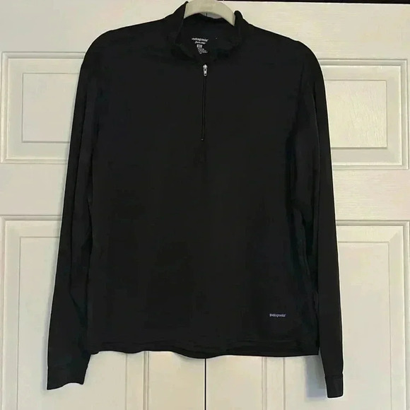 Patagonia Tops - EUC Women’s Patagonia Black Pullover - Size XL